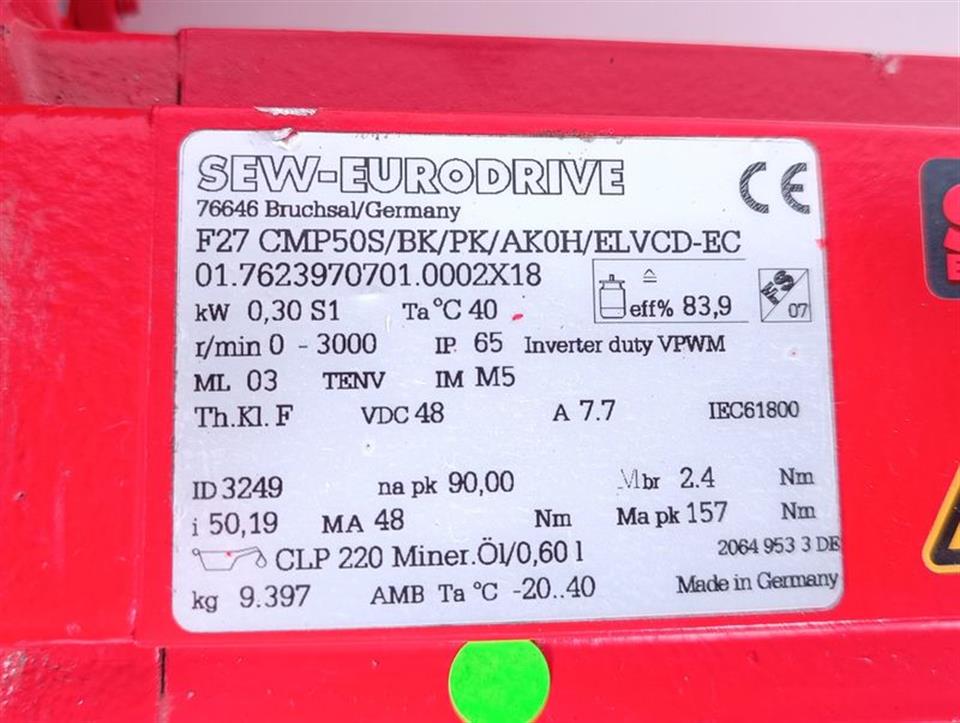 sew-f27-cmp50sbkpkak0helvcd-ec-i5019-servomotor-und-getriebe-neuwertig-79763-4.jpg
