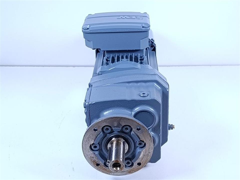 SEW Motor RF37 DRN80MK4/BE05HF/TF/EI76 UNUSED