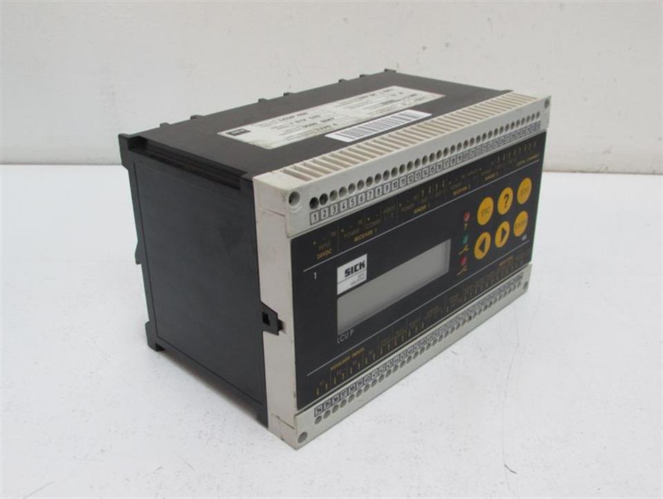 sick-lcup-400-type-4-24v-12w-lichtschranke-controller-top-zustand-65904-2.jpg