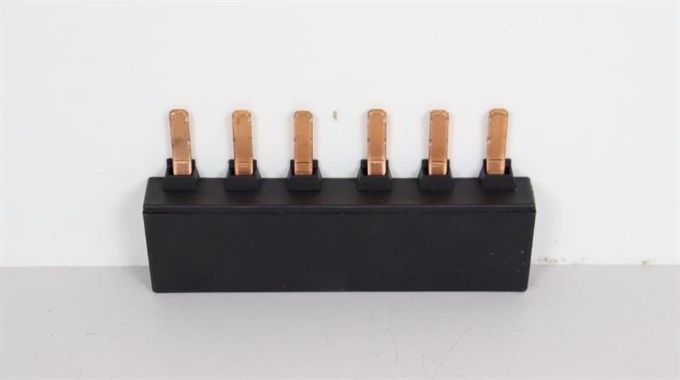 siemens-3-phasen-sammelschiene-3rv1935-1a-top-zustand-61066-2.jpg