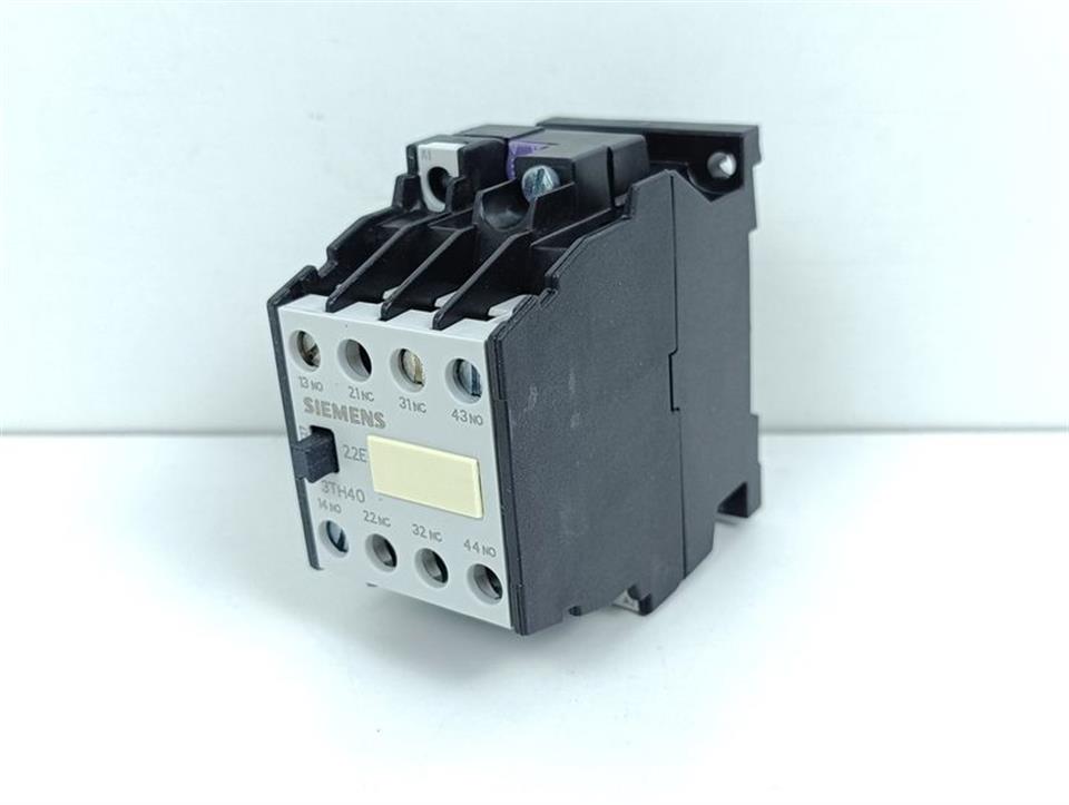 siemens-3p40-22-0ab0-hilfsschuetz-3p4022-0ab0-24v-50hz-unused-und-ovp-80819-3.jpg