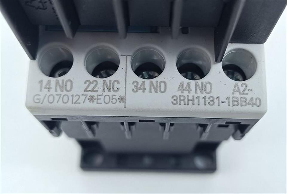 siemens-3rh1131-1bb40-3rh1911-1fa22-murr-26501-65237-4.jpg