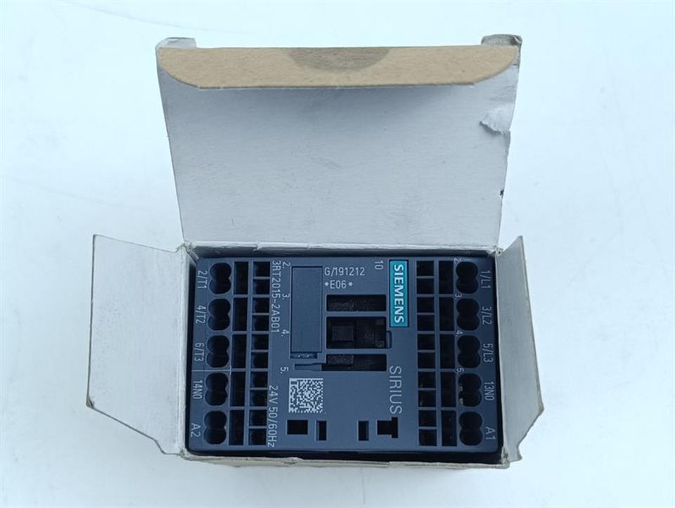 siemens-3rt2015-leistungsschuetz-3rt2015-2bb42-unused-und-ovp-82421-5.jpg