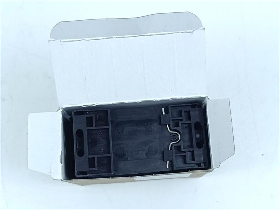 siemens-3rv2011-0aa15-unused-und-ovp-82441-3.jpg