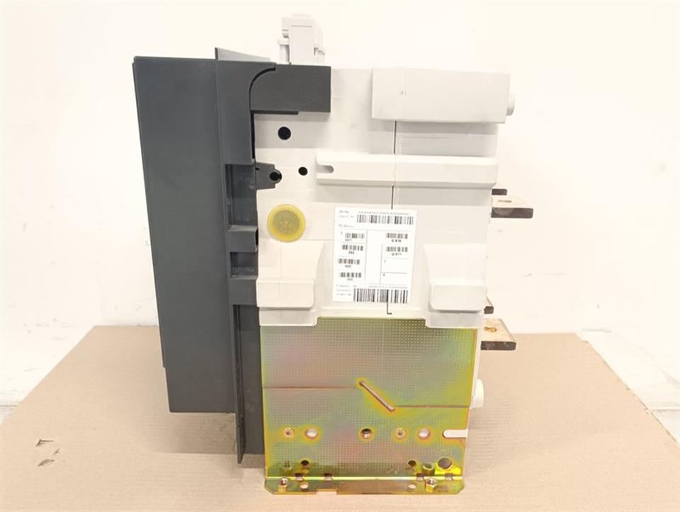 siemens-3wl1106-3cb32-1aj2-z-z-s07-leistungsschalter-630a-etu25b-neuwertig-62840-4.jpg