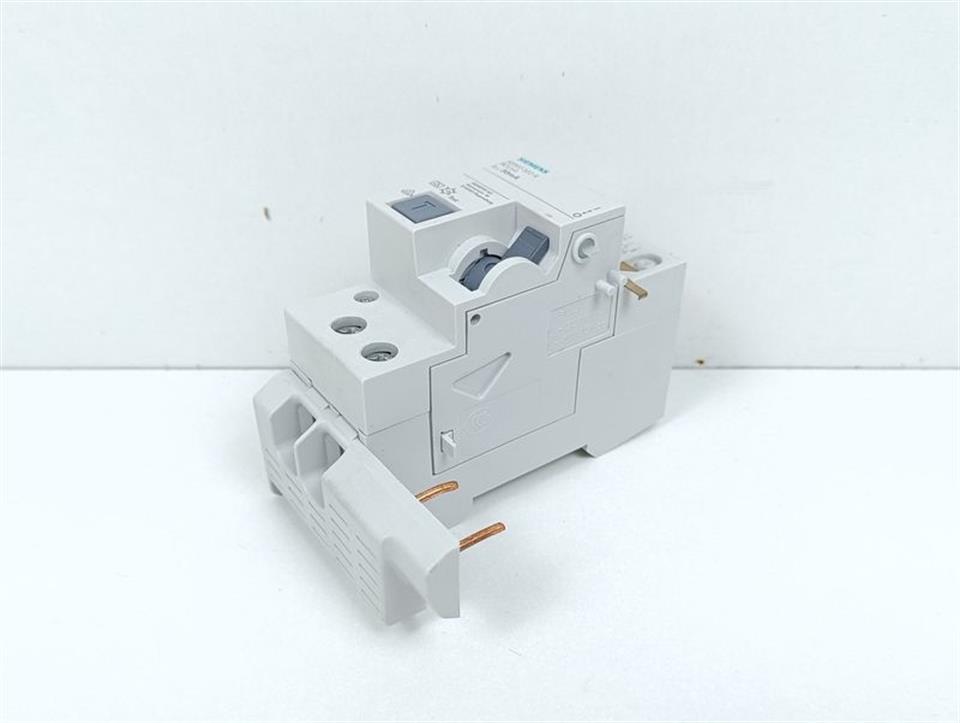 siemens-5sm2-322-6-leistungsschutzschalter-top-zustand-62637-1.jpg