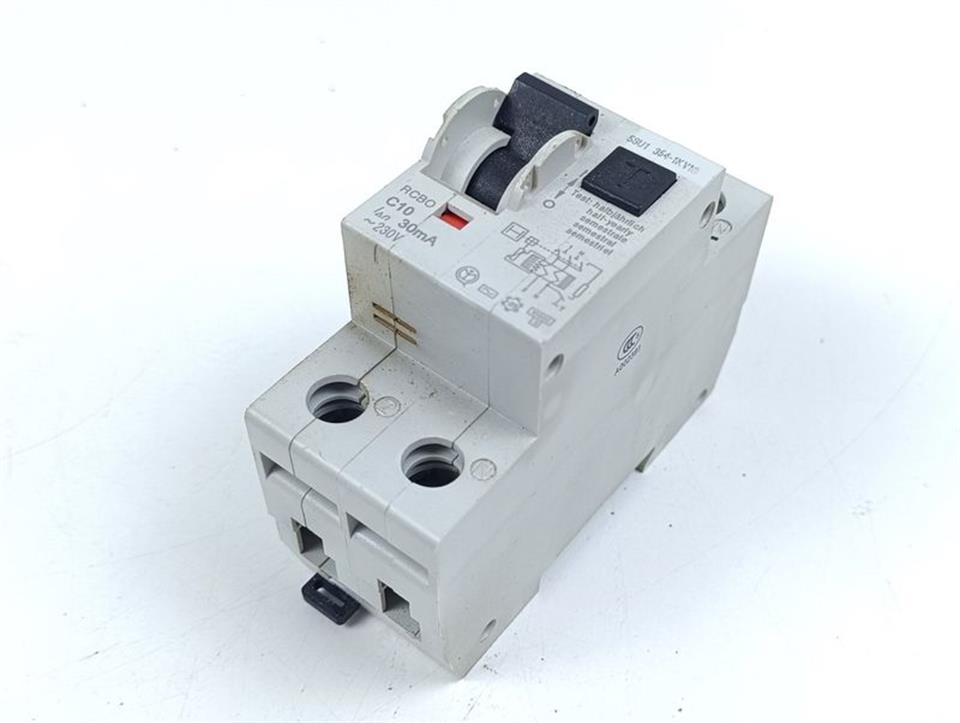 Siemens 5SU1 354-1KV10 5SU1354-1KV10 RCBO C10 30mA ~230V GEBRAUCHT GUT