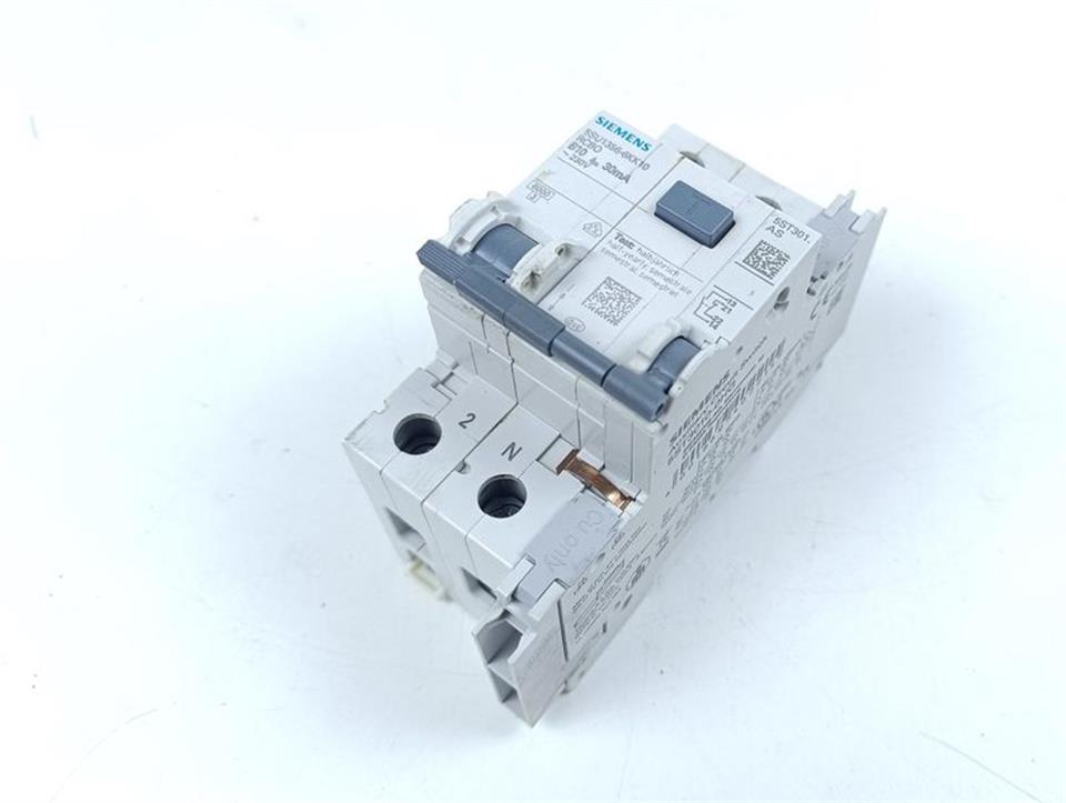 Siemens 5SU1356-6KK10 RCBO B10 30mA 230V + 5ST301.AS 5ST3010-0HG TOP ZUSTAND