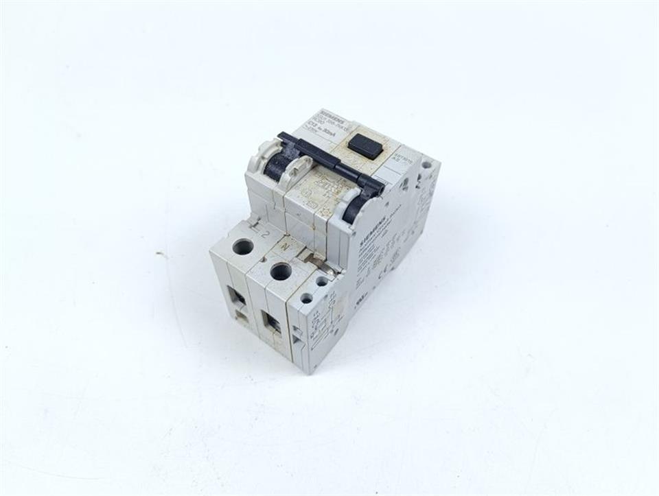Siemens 5SU1356-7KK13 RCBO C13 30mA 230V + 5ST3010 AS GEBRAUCHT GUT