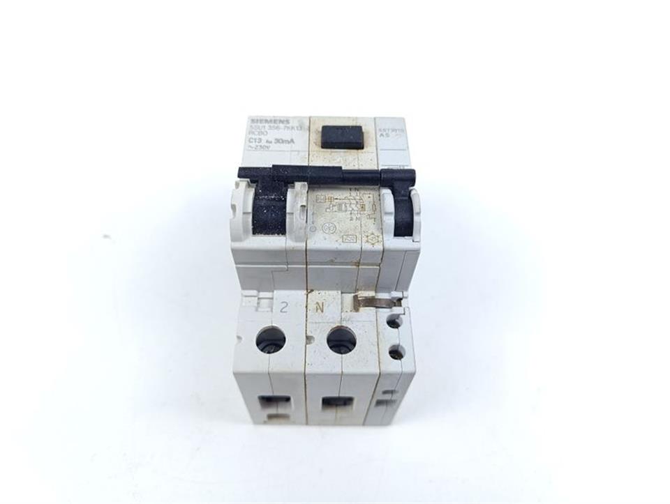 Siemens 5SU1356-7KK13 RCBO C13 30mA 230V + 5ST3010 AS GEBRAUCHT GUT