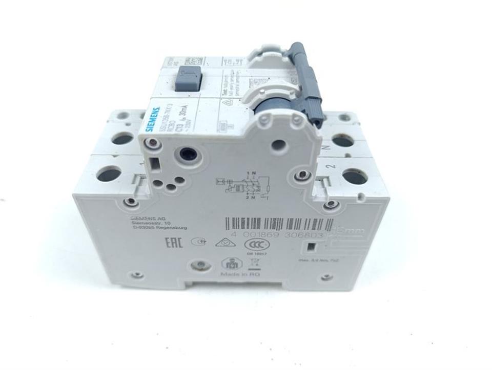 Siemens 5SU1356-7KK13 RCBO C13 30mA 230V + 5ST301.AS 5ST3010 TOP ZUSTAND