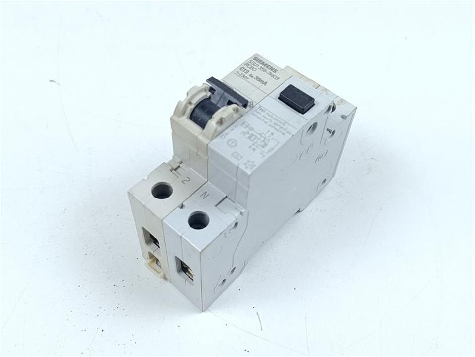 Siemens 5SU1356-7KK13 RCBO C13 30mA 230V 5SU1 356-7KK13 GEBRAUCHT GUT
