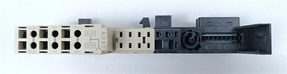 siemens-6es7-138-4ca01-0aa0-modul-6es7-193-4cd30-0aa0-sockel-top-zustand-59004-5.jpg