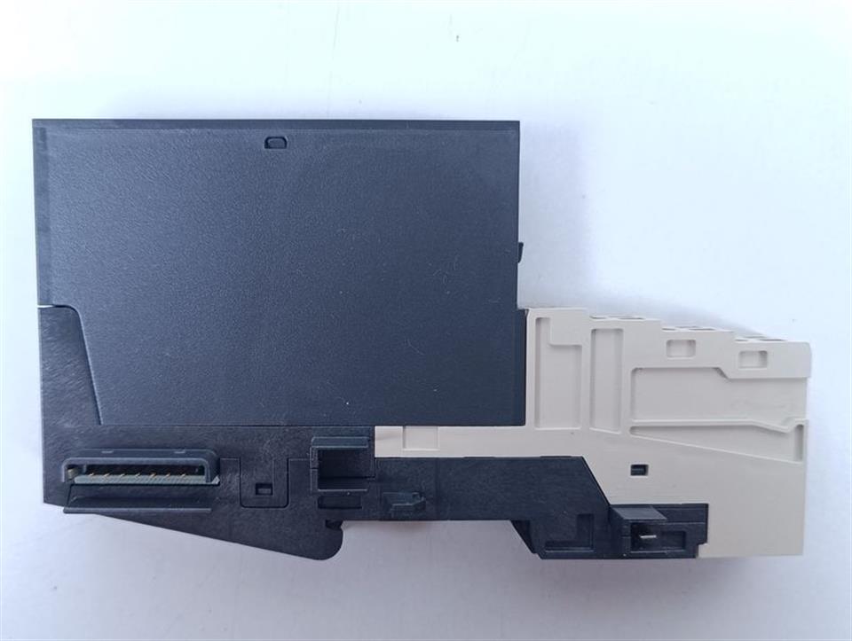 Siemens 6ES7 138-4CA01-0AA0 + TM-P15C23-A1 TOP ZUSTAND