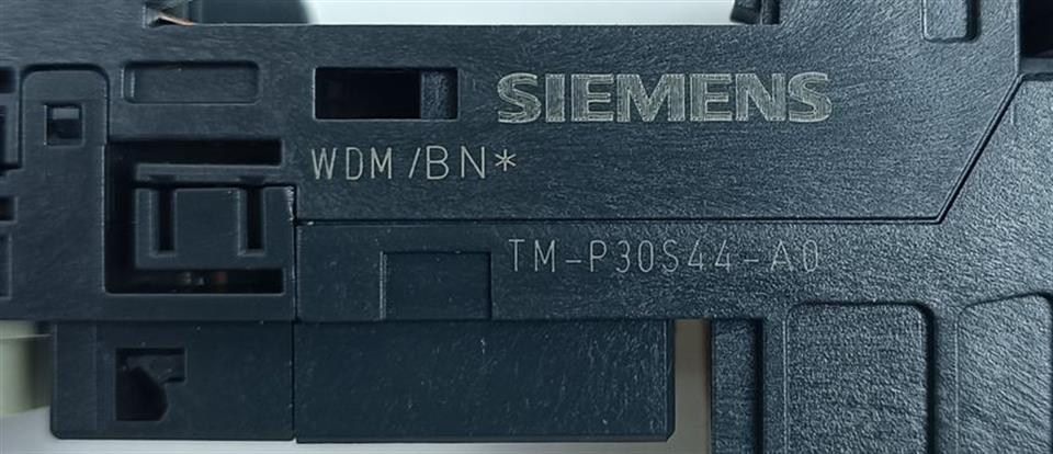 siemens-6es7-138-4cf03-0ab0-modul-6es7-193-4ck20-0aa0-sockel-top-zustand-62392-4.jpg