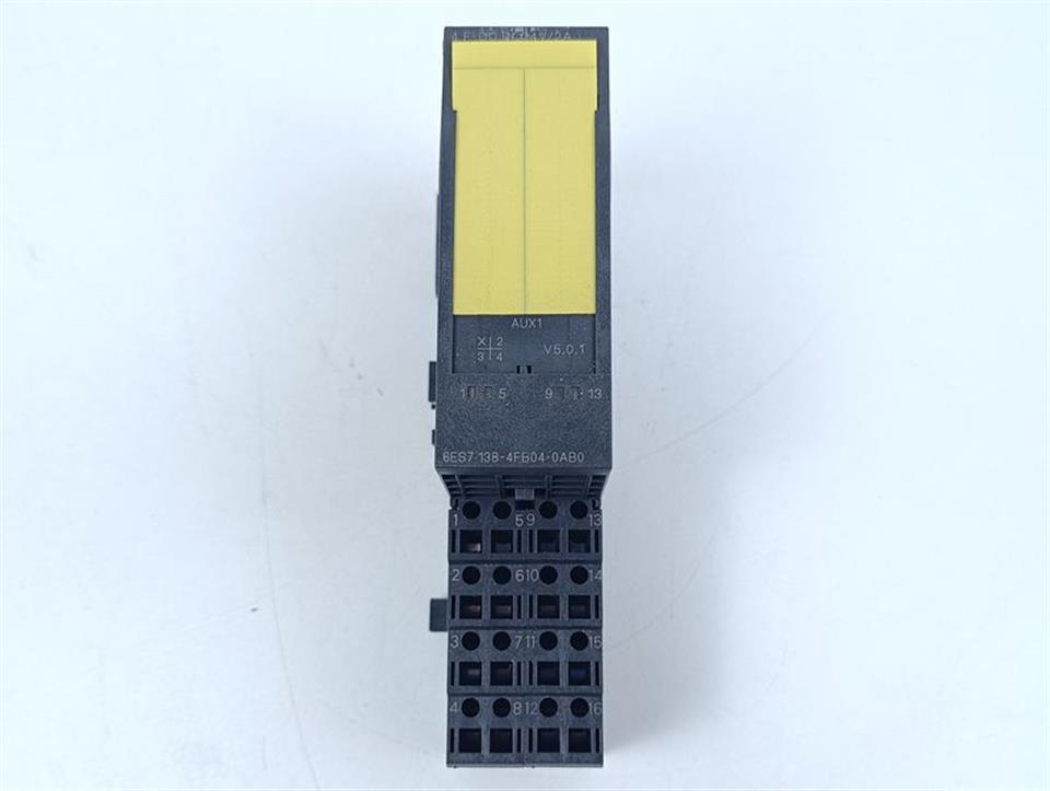 Siemens 6ES7 138-4FB04-0AB0 E-St 1 V5.0.1 + TM-E30C44-01 Sockel TOP ZUSTAND