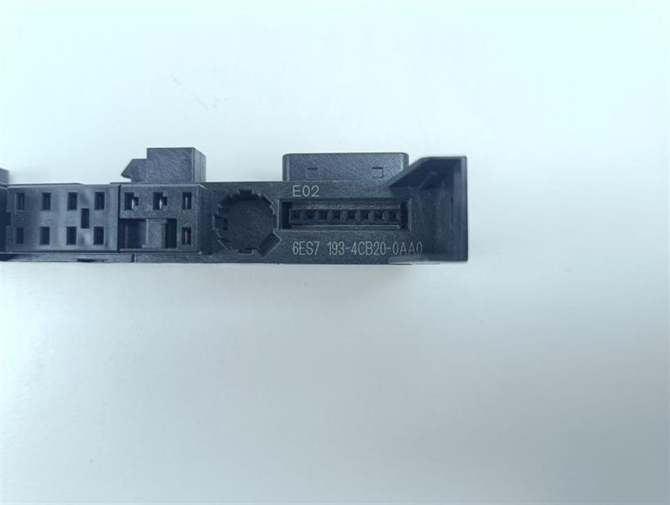 siemens-6es7-193-4cb20-0aa0-6es71934cb200aa0-unused-80083-3.jpg