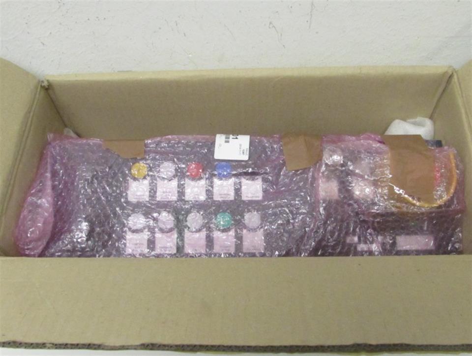 siemens-6fc5203-0ad28-4ba0-zs30-version-d-pushbutton-panel-unbenutzt-67225-4.jpg