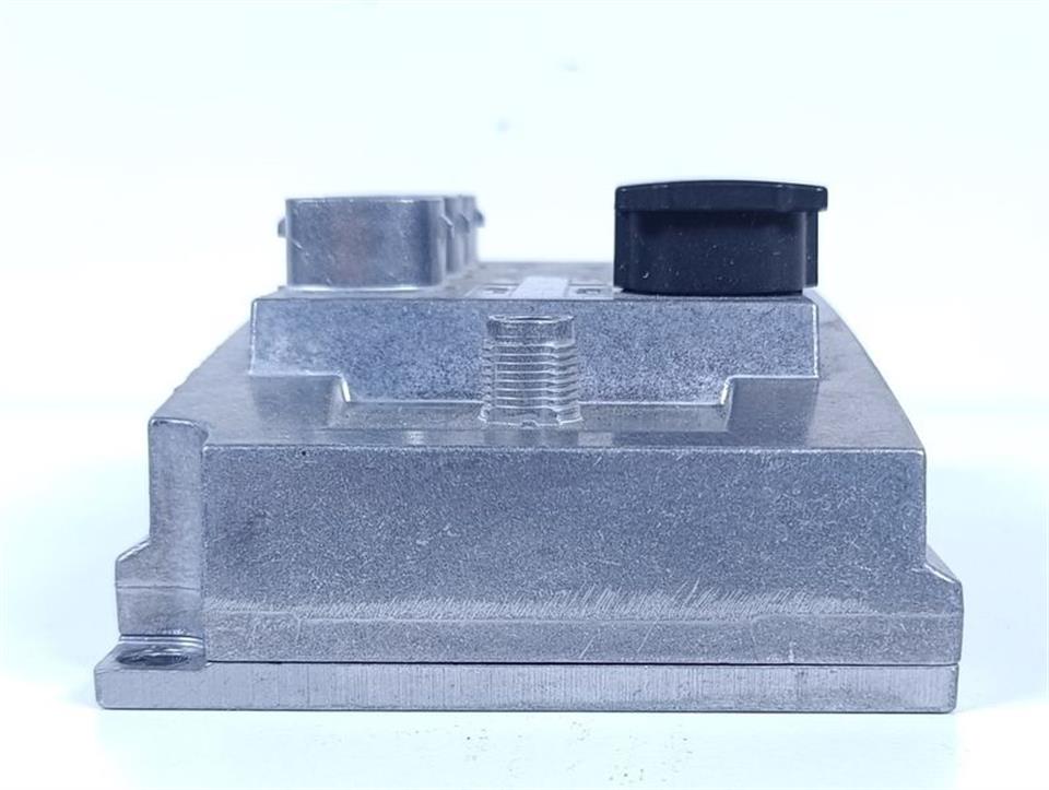 siemens-drive-cliq-hub-dme20-6sl3055-0aa00-6ab0-24vdc-25a-versiona-neuwertig-82696-3.jpg