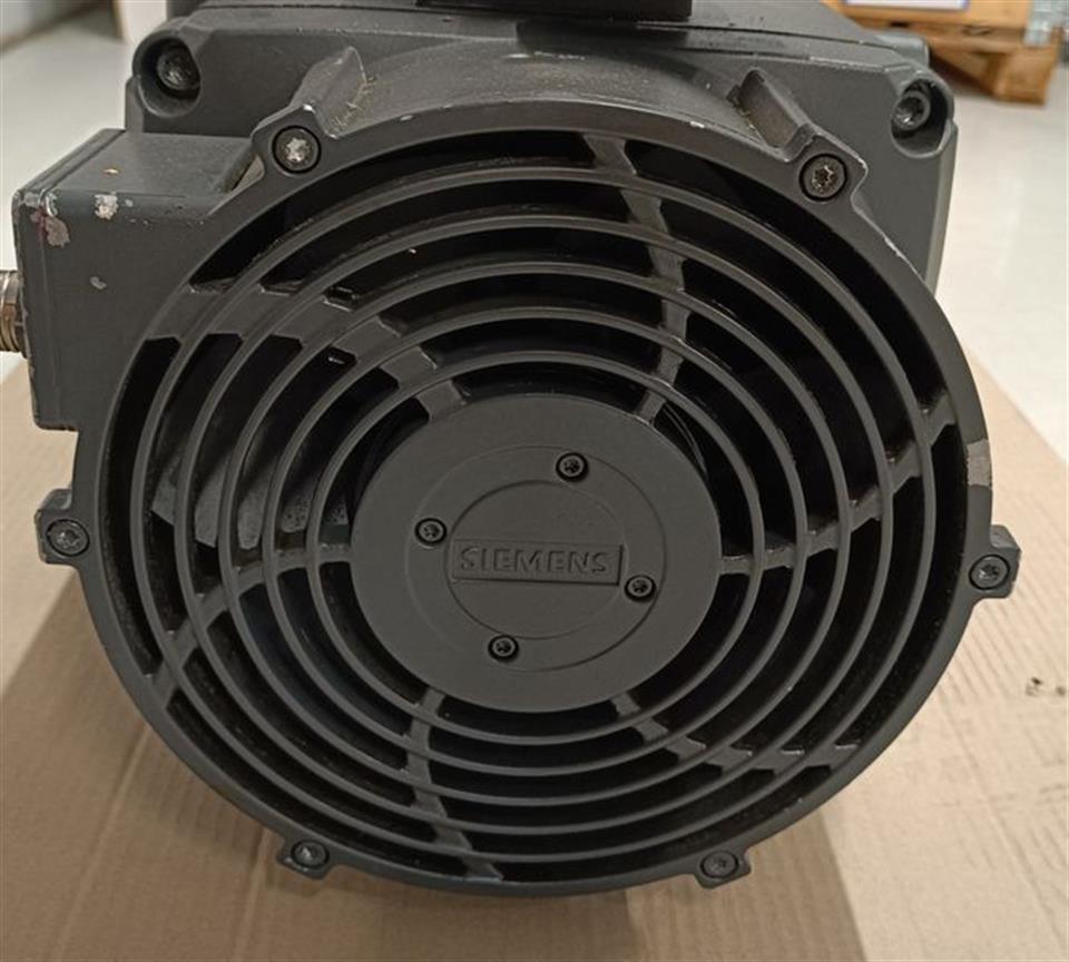 siemens-hauptspindelmotor-1ph8137-1dd02-0he1-encoder-ic22dq-b35-top-zustand-79282-7.jpg