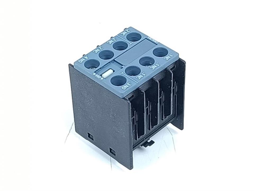 siemens-hilfsschalter-3rh2911-1ha13-unused-und-ovp-82538-2.jpg