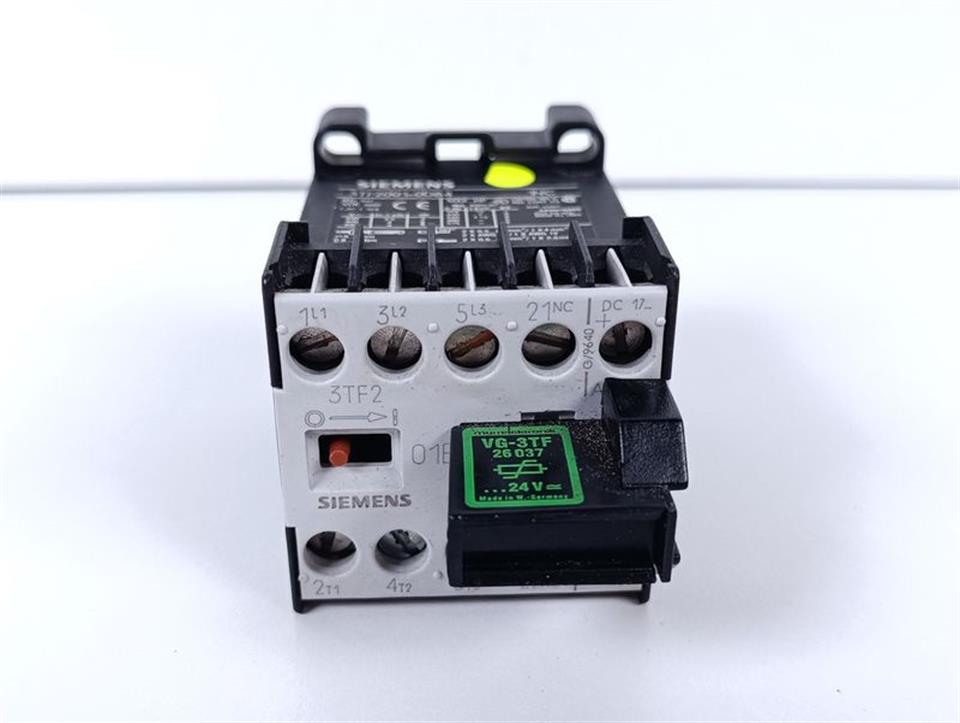 siemens-hilfsschuetz-3tf2001-0db4-vg-3tf-26037-top-zustand-78082-2.jpg