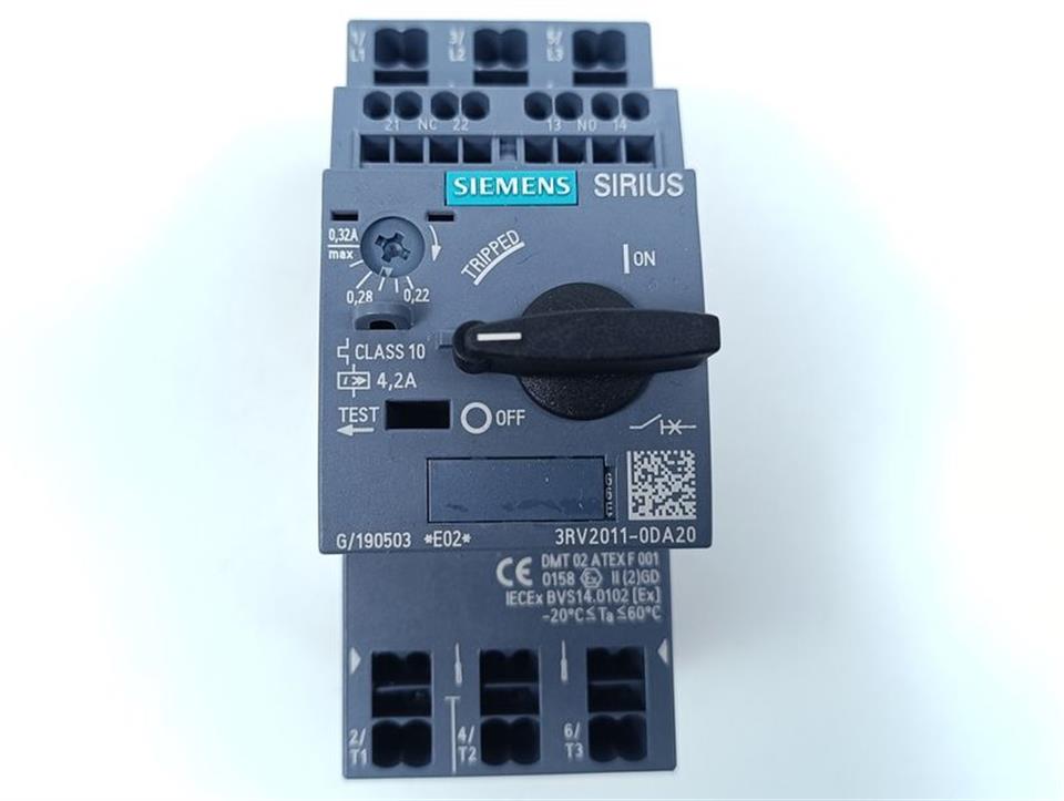 siemens-leistungsschalter-3rv2011-0da20-top-zustand-63010-3.jpg