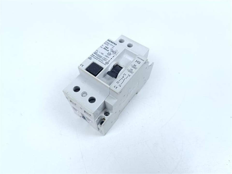 Siemens Leistungsschalter 5SM1 311-6 RCCB 16A 30 mA + 5SW3000 HS GEBRAUCHT GUT