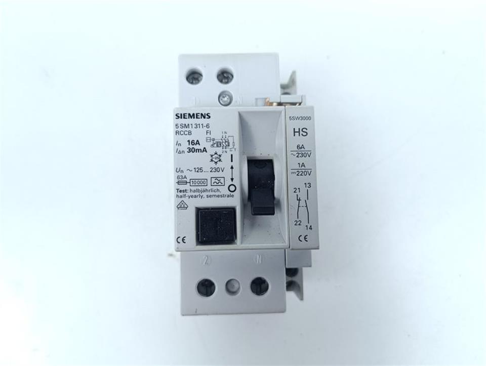 Siemens Leistungsschalter 5SM1 311-6 RCCB 16A 30 mA + 5SW3000 HS GEBRAUCHT GUT