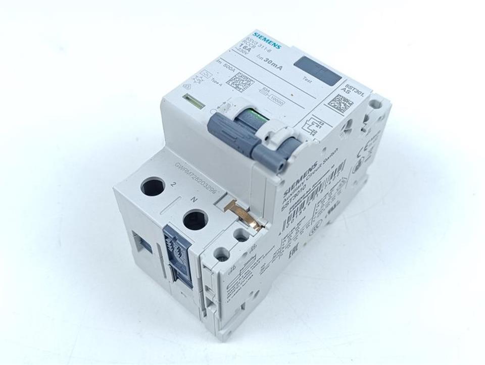 Siemens Leistungsschalter 5SV3 311-6 RCCB 16A 30 mA + 5ST3010 AS TOP ZUSTAND