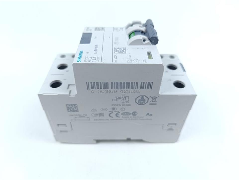 Siemens Leistungsschalter 5SV3 311-6 RCCB 16A 30 mA + 5ST3010 AS TOP ZUSTAND