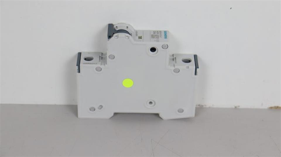 siemens-leistungsschalter-5sy4110-7-mcb-c10-top-zustand-79848-2.jpg