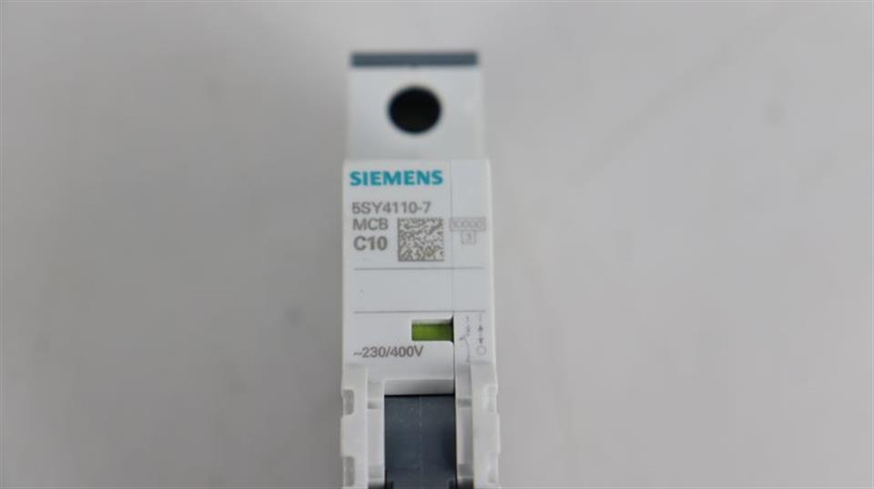 siemens-leistungsschalter-5sy4110-7-mcb-c10-top-zustand-79848-4.jpg