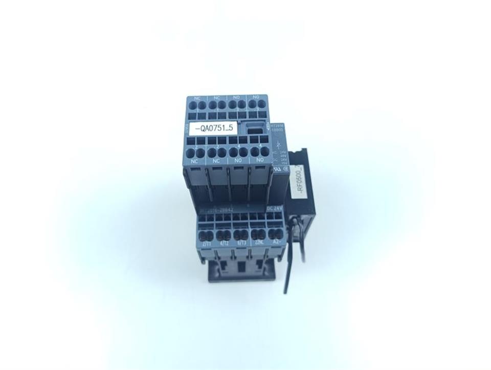 siemens-leistungsschuetz-3rt2016-2bb42-3rh2911-2ha22-3rt2916-1bb00-murr-23050-80009-2.jpg