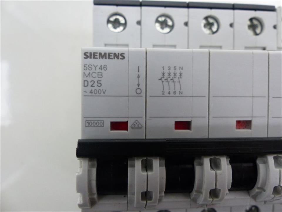 siemens-leistungsschutzschalter-5sy46mcb-d25-5st3010-top-zustand-51452-6.jpg