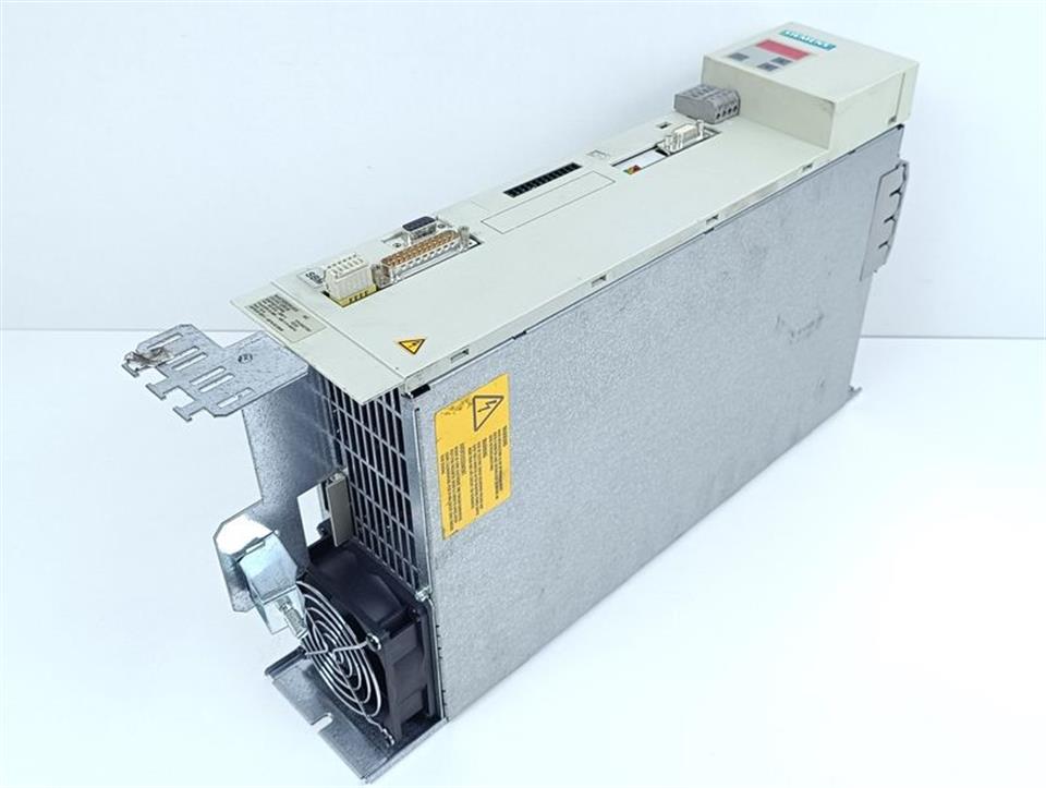 siemens-masterdrives-mc-6se7021-0tp50-z-zg91k80c43-e-st-g-tested-top-zustand-84032-1.jpg