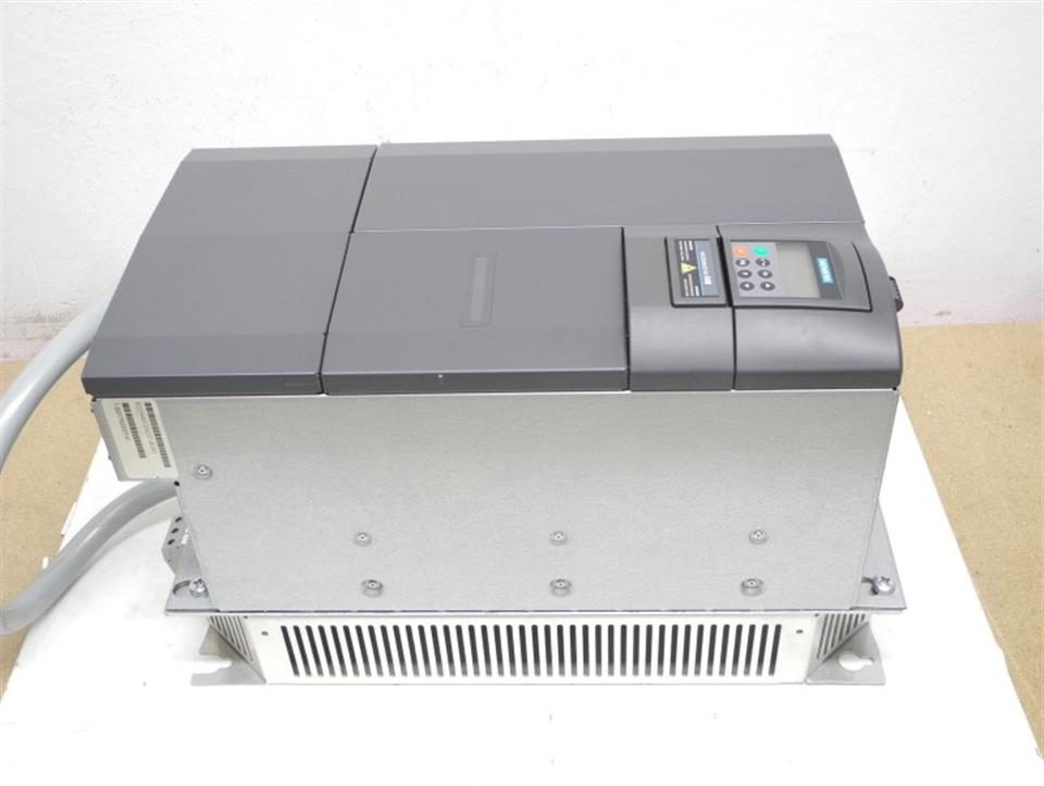 siemens-micromaster-440-6se6440-2ad31-8da1-400v-38a-185kw-keypad-neuwertig-70663-3.jpg