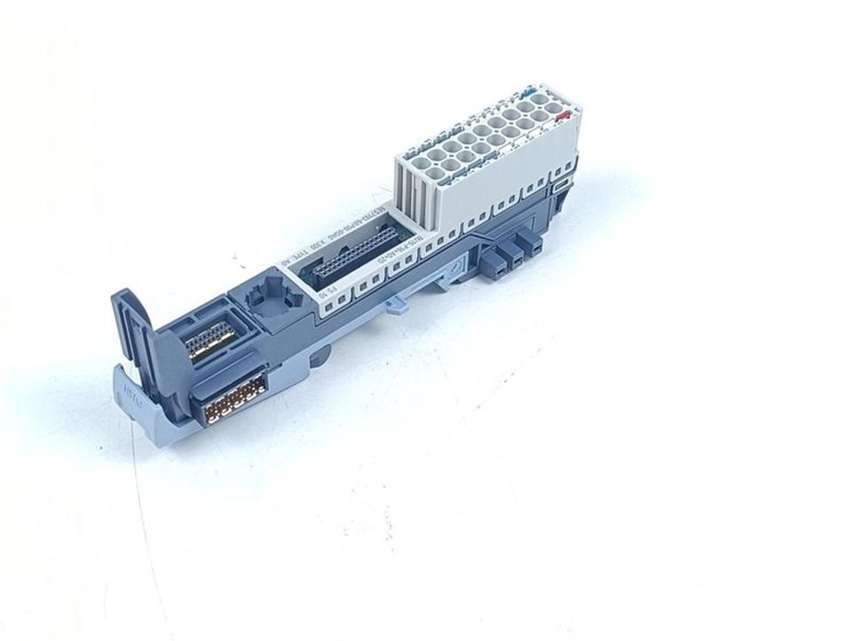 Siemens Modul Base Unit 6ES7 193-6BP00-0DA0 6ES7193-6BP00-0DA0 FS: 10 NEUWERTIG