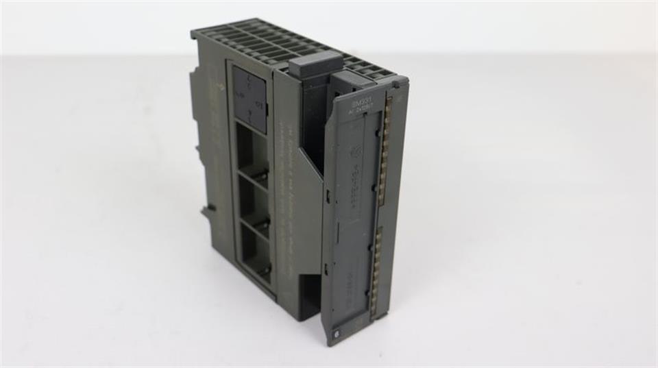 siemens-s7-6es7-331-7kb02-0ab0-sm331-6es7331-7kb02-0ab0-e-stand-4-top-zustand-57506-2.jpg