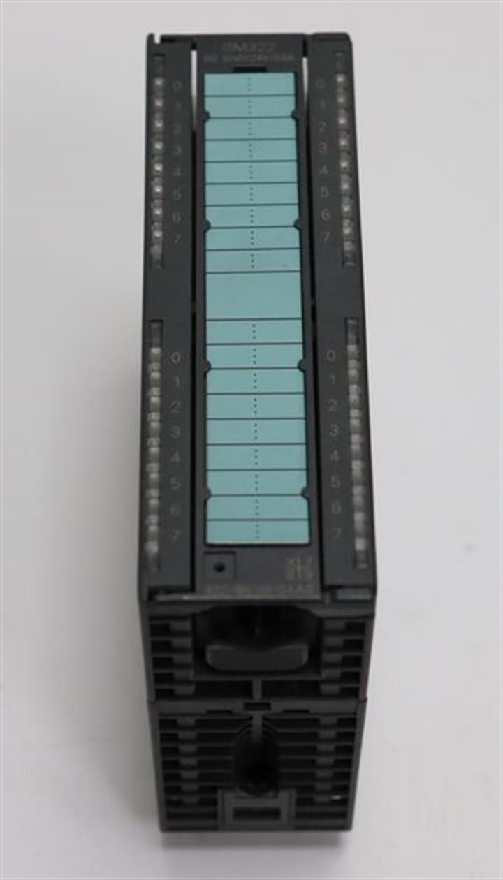 siemens-s7-sm322-6es7-322-1bl00-0aa0-6es7322-1bl00-0aa0-e-stand-06-neuwertig-53922-3.jpg
