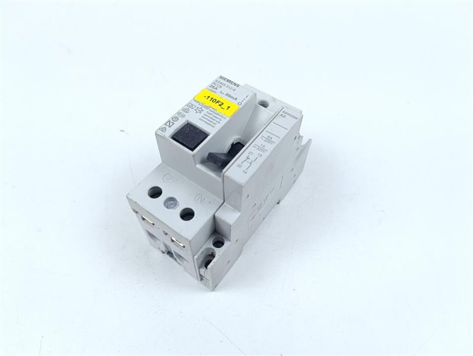 SIEMENS Schutzschalter 5SM3312-6 RCCB 25A 30mA + 5SW3300 AS GEBRAUCHT GUT