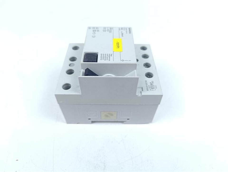 SIEMENS Schutzschalter 5SM3344-6 RCCB 40A 30mA 5SM3 344-6 TOP ZUSTAND