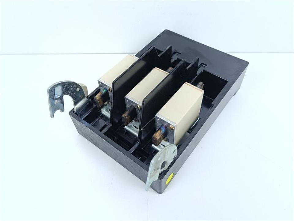 siemens-sicherungseinsatz-3np506-din-vde-0660-teil-107-400v-160a-top-zustand-81580-3.jpg
