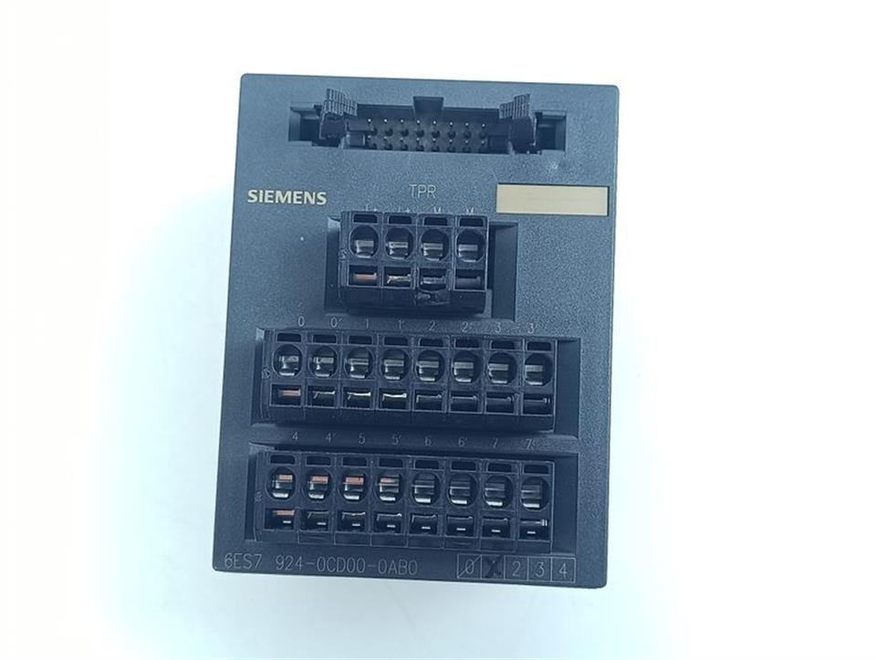 Siemens Simatic 6ES7 924-0CD00-0AB0 6ES7924-0CD00-0AB0 E-St. 1 TOP ZUSTAND