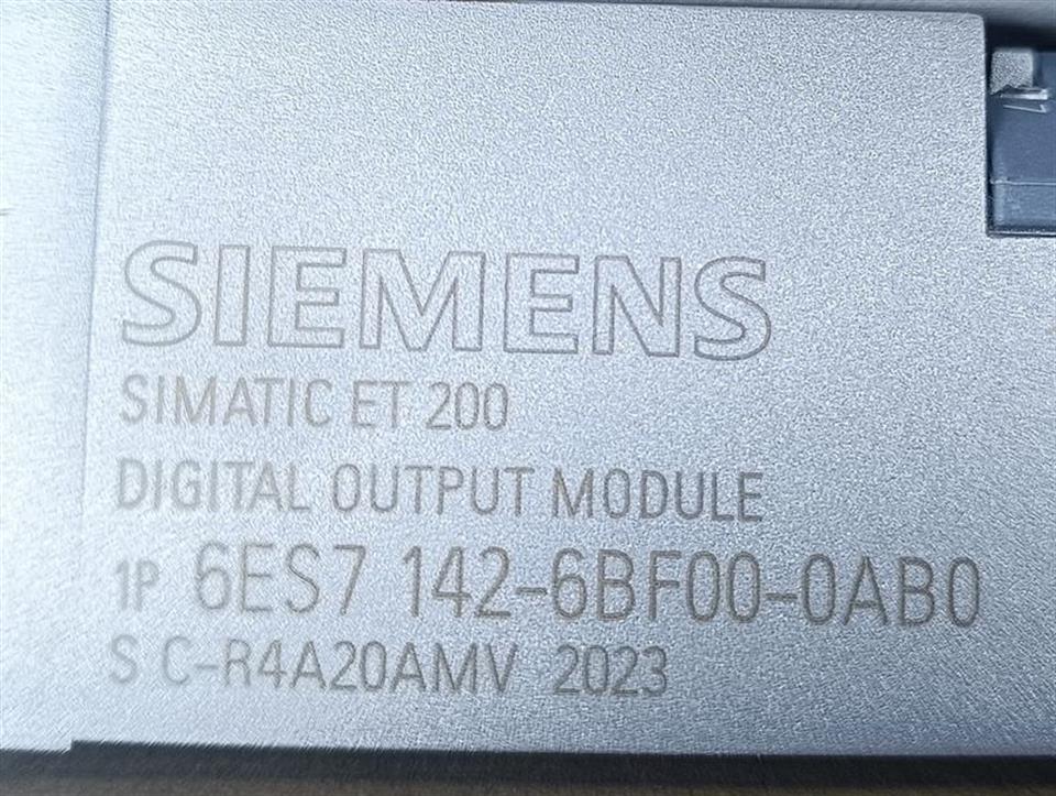 Siemens Simatic ET 200 Digital Output Module 6ES7 142-6BF00-0AB0 UNUSED OVP