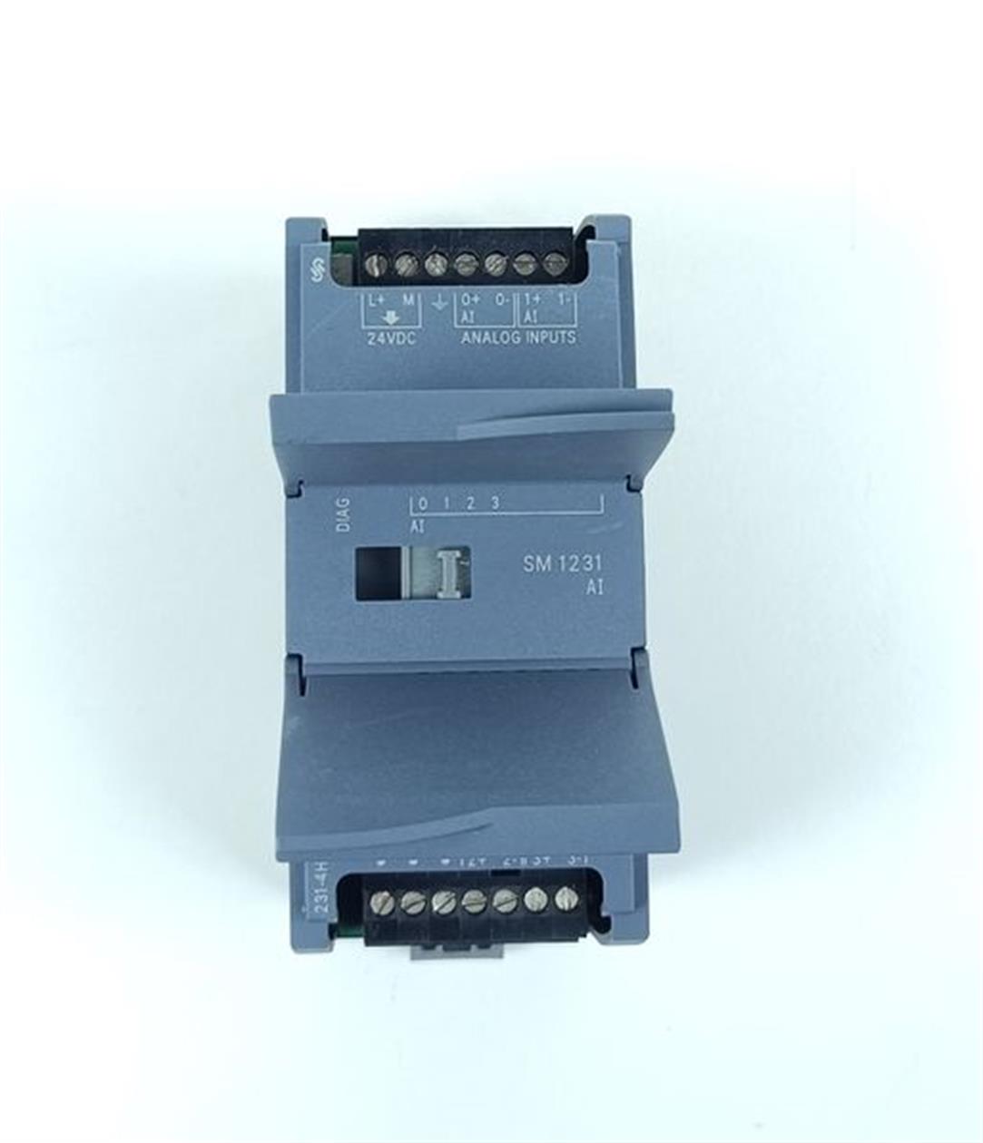siemens-simatic-s7-1200-6es7-231-4hd30-0xb0-sm-1231-ai-fs01-neuwertig-80646-4.jpg