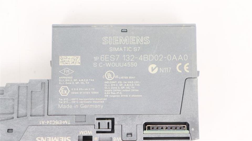siemens-simatic-s7-4-do-6es7-132-4bd02-0aa0-193-4ca30-0aa0-top-zustand-59527-3.jpg