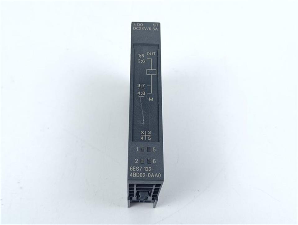 Siemens Simatic S7 6ES7 132-4BD02-0AA0 6ES7132-4BD02-0AA0 E-St: 02 TOP ZUSTAND