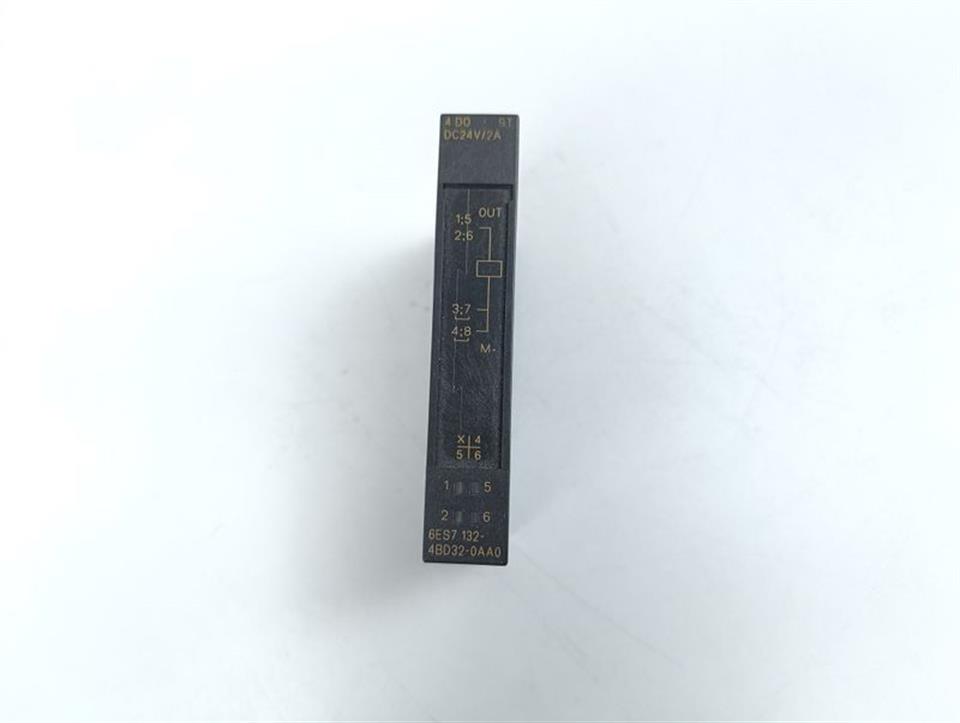 Siemens Simatic S7 6ES7 132-4BD32-0AA0 6ES7132-4BD32-0AA0 E.St.: 3 Top Zustand