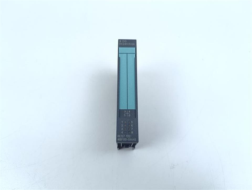 Siemens Simatic S7 6ES7 132-4BF00-0AA0 E-St: 3 Modul 8 DO DC24V/0.5A TOP ZUSTAND